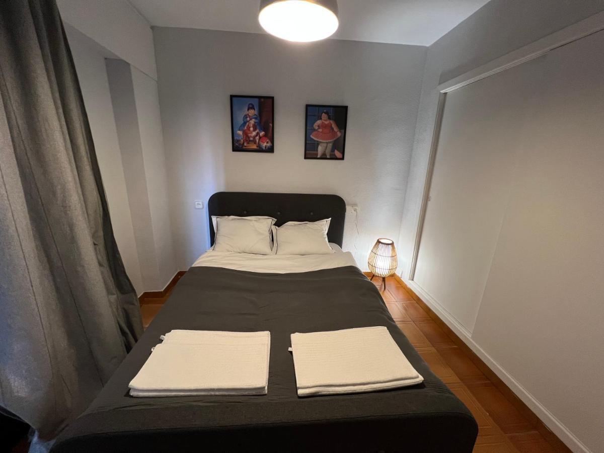 Apartamento Botero Alicante Bagian luar foto