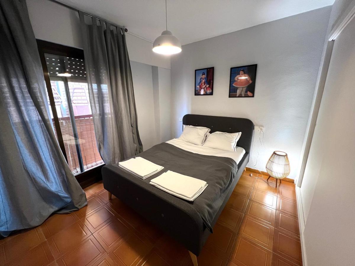 Apartamento Botero Alicante Bagian luar foto